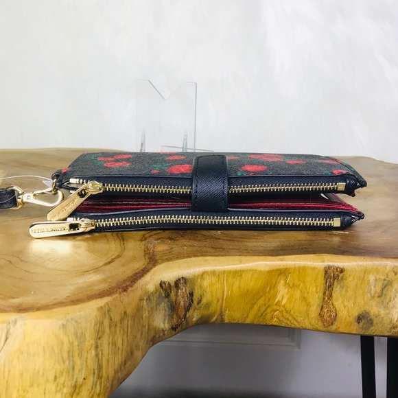 Michael Kors Large Flat Phone Case Floral Wristlet - Picture 5 of 8